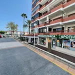 Apto Dowtown Vistas Piscina Y Cerca Playa